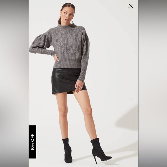 ASTR The Label Dolman Sleeve Sweater - Picture 5 of 16